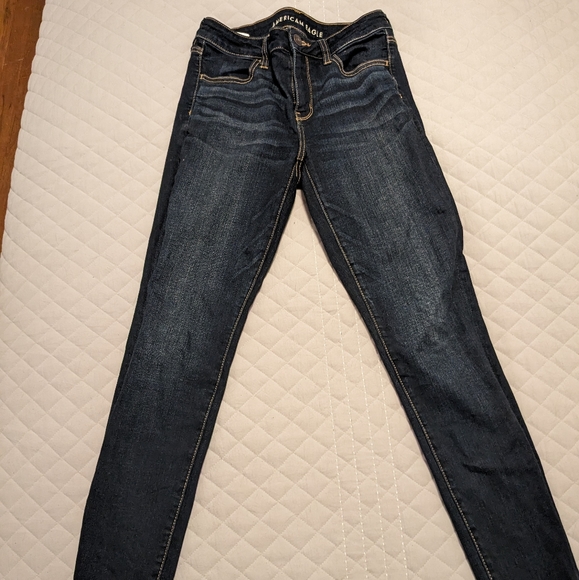 American Eagle Jeans - Jeggings - Next Level Stretch - 10 Long Like new. - Picture 6 of 6